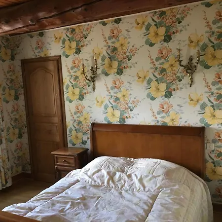 Hébergement de vacances Maison Spacieuse Tranquille Et Calme Pmr Possible Cronce