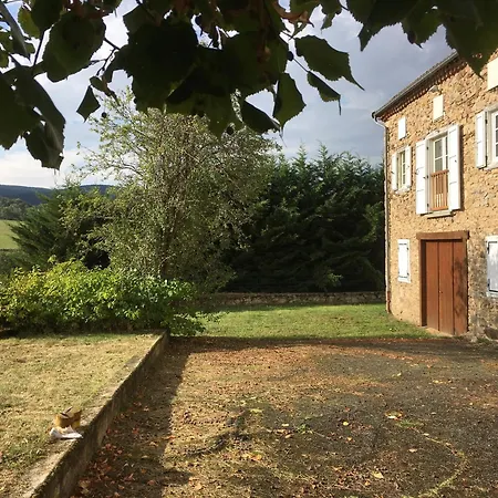בית נופש Maison Spacieuse Tranquille Et Calme Pmr Possible Cronce