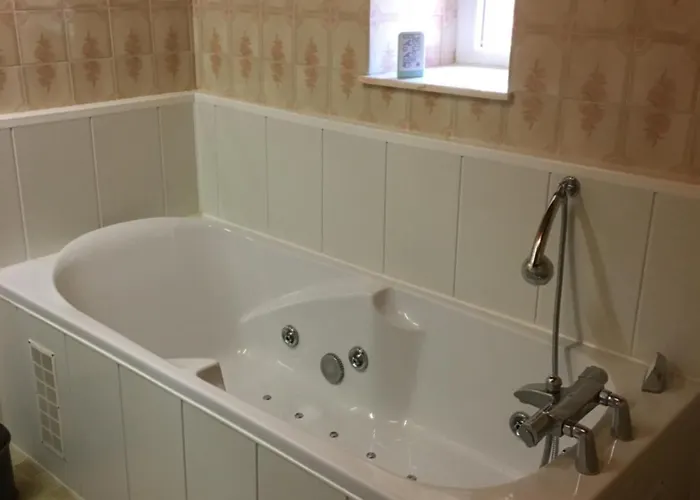 Maison Spacieuse Tranquille Et Calme Pmr Possible *