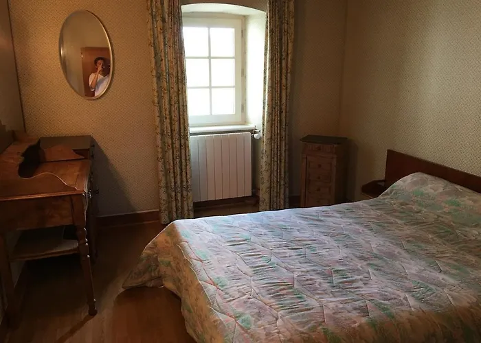 Holiday home Maison Spacieuse Tranquille Et Calme Pmr Possible *