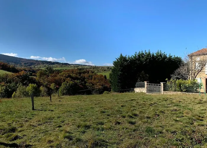 Maison Spacieuse Tranquille Et Calme Pmr Possible * Cronce