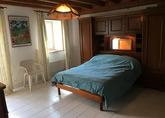 Maison Spacieuse Tranquille Et Calme Pmr Possible * Cronce