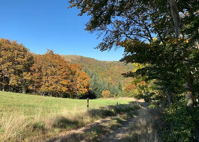 Holiday home Maison Spacieuse Tranquille Et Calme Pmr Possible